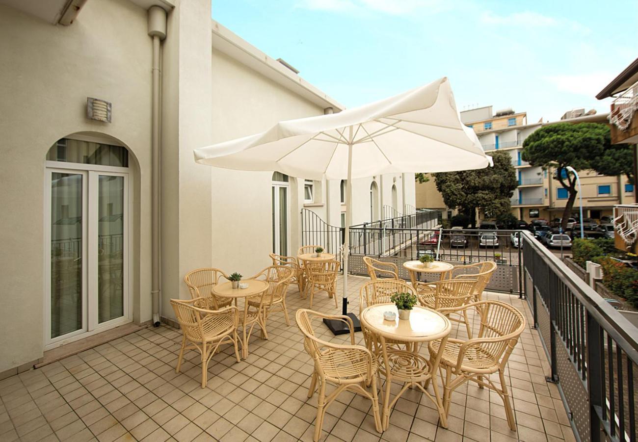 Hotel Ginevra Lido di Jesolo Zewnętrze zdjęcie
